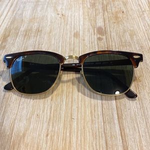 Polarized Raybans!